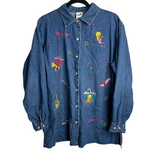 Warner Bros Studio VTG Tweety Bird Button Down L Denim Shirt Embroidered Womens